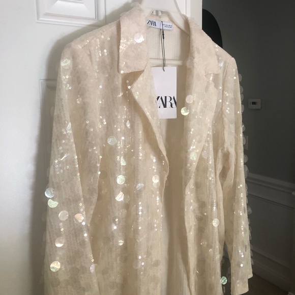 Zara Jackets & Blazers - New w Tag: Zara Open Blazer with Sequins. Size Small